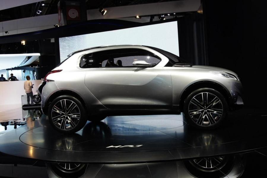  Peugeot HR1 Concept 2010 года  (фото 16 из 125)